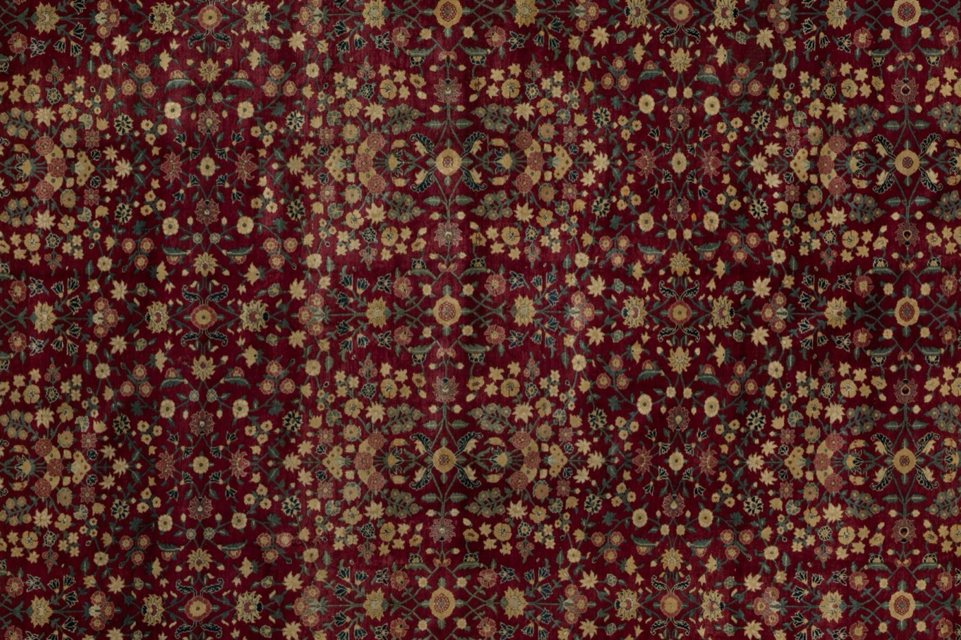 Oriental & Fine Carpets