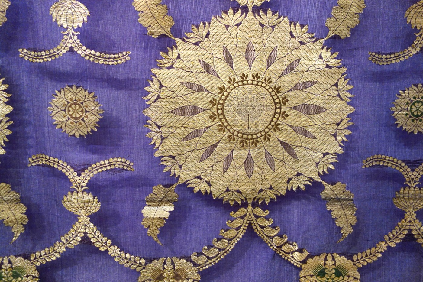 Fine Fabrics & Textile Expressions